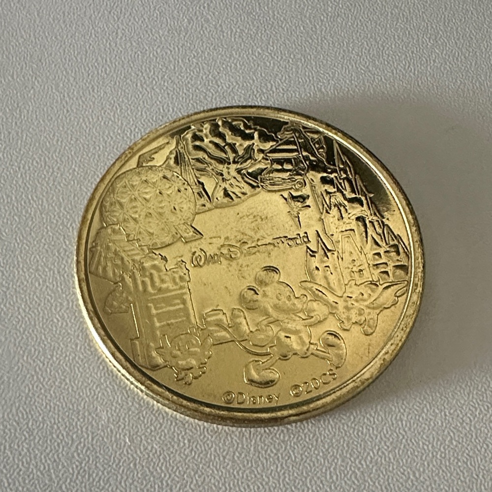 Stitch Collectible Gold Medallion Coin - Picture 2 of 2